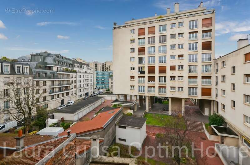Appartement à BOURG-LA-REINE