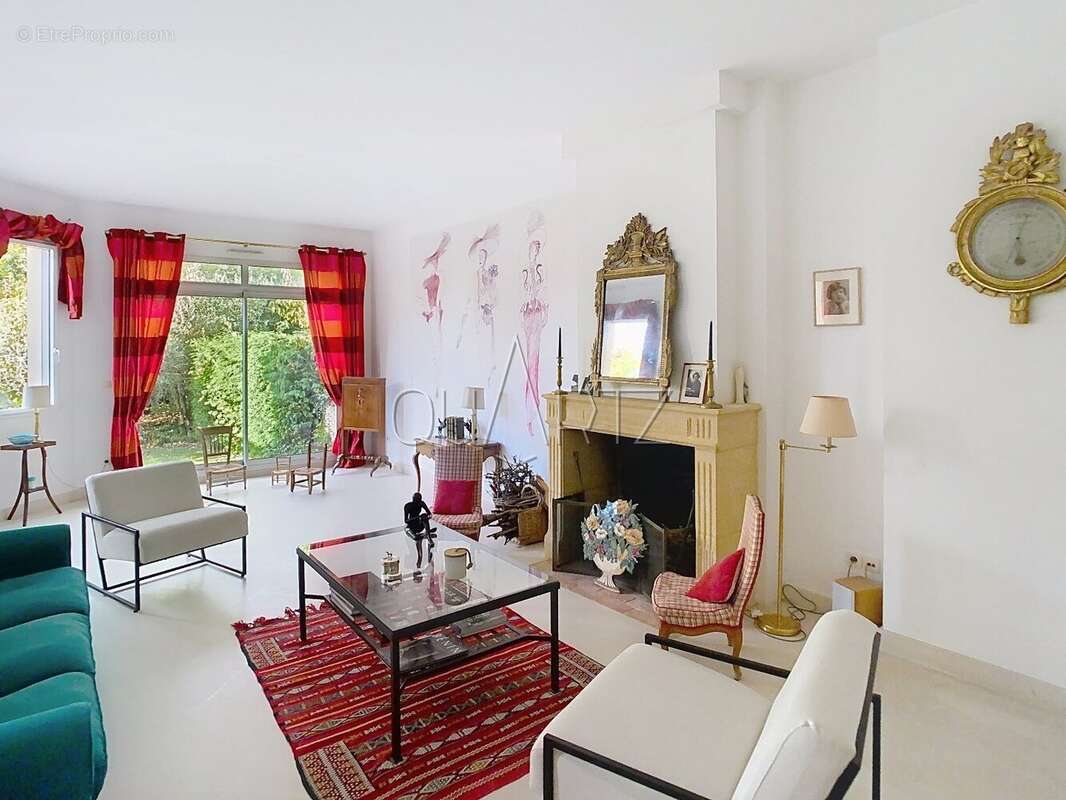 Maison à LE CHESNAY