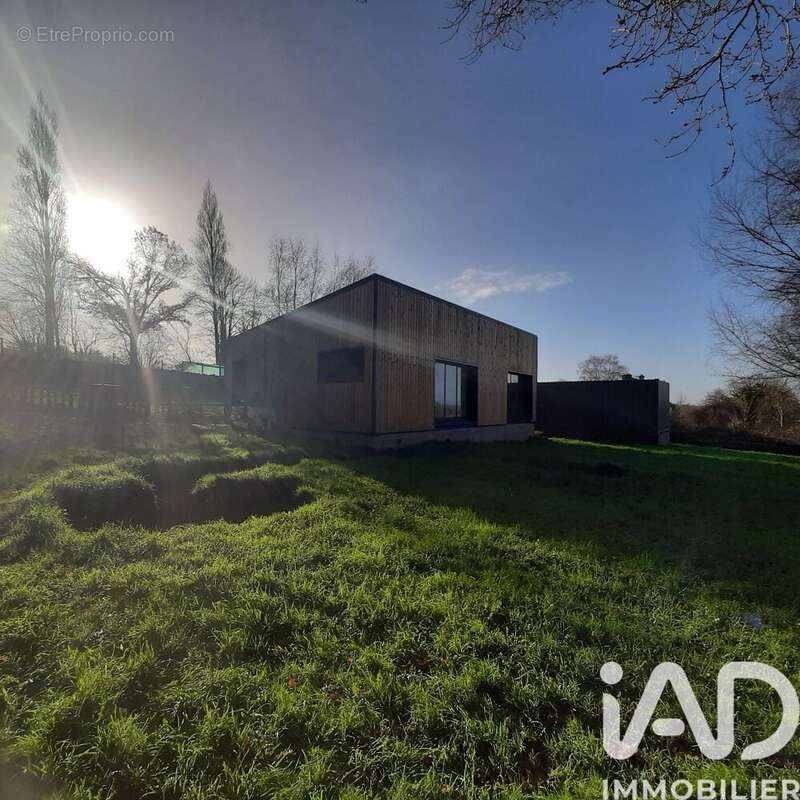 Photo 5 - Maison à SAINT-HERNIN