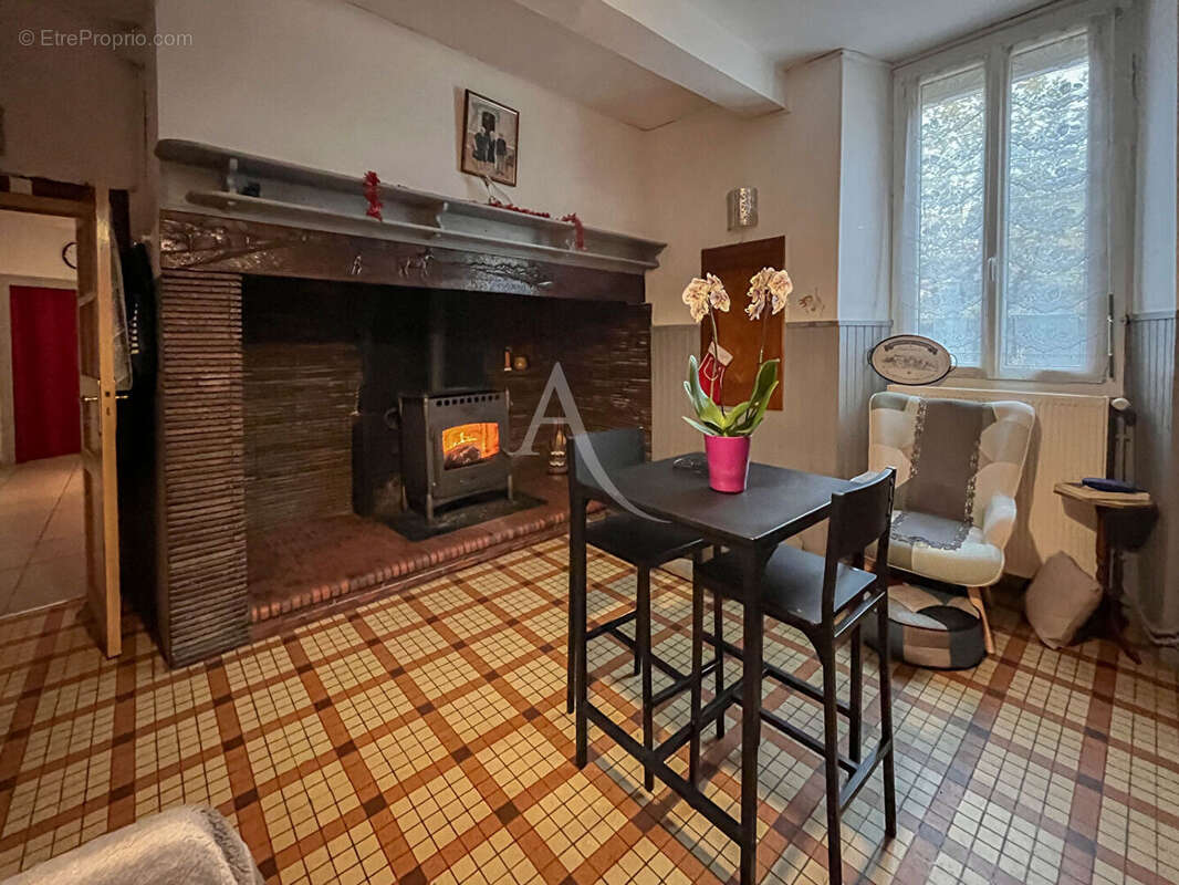 Maison de caractère 310 m² - 6 chambres - Dépendance 90 m² - Bordes Proche Safran - photo 2