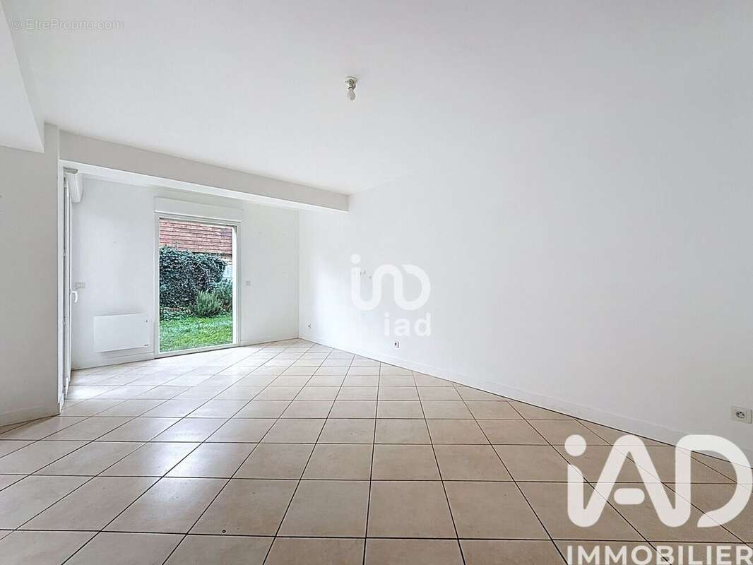 Photo 6 - Maison à MORAINVILLIERS