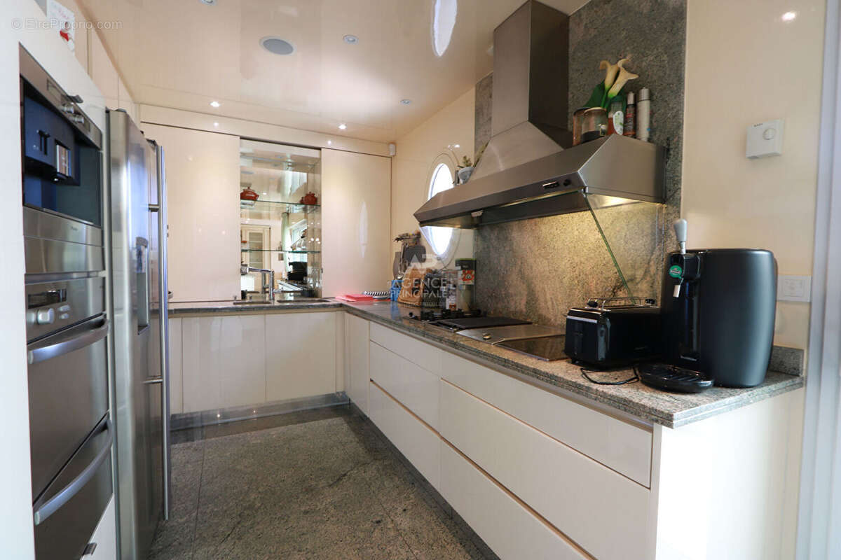 Maison à COURDIMANCHE