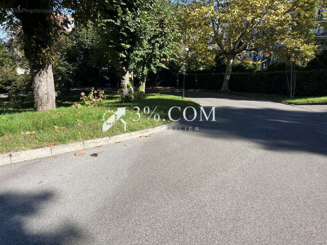 Exclusif !! Vue sur le lac, A vendre à Evian magnifique appa - photo 17