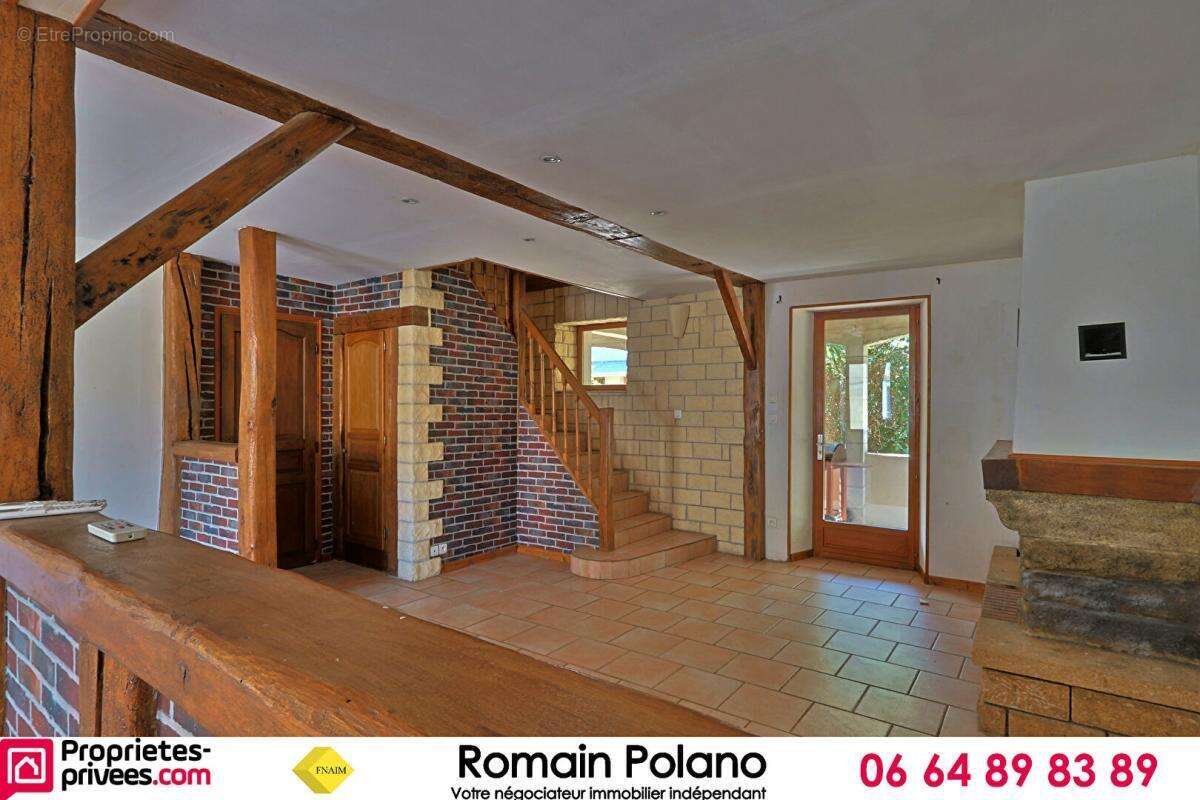 Maison 5 pièces de 166m² avec dépendance - photo 5