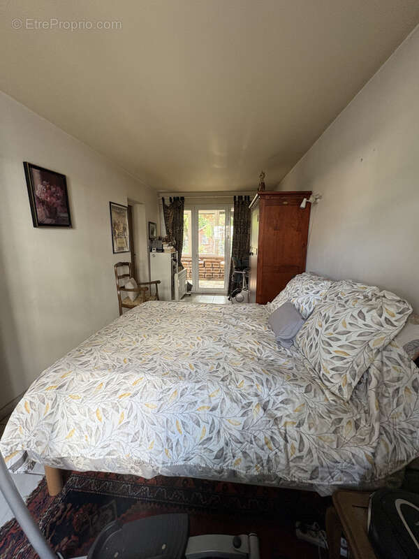 Maison à SAINT-JEAN-DE-LA-RUELLE