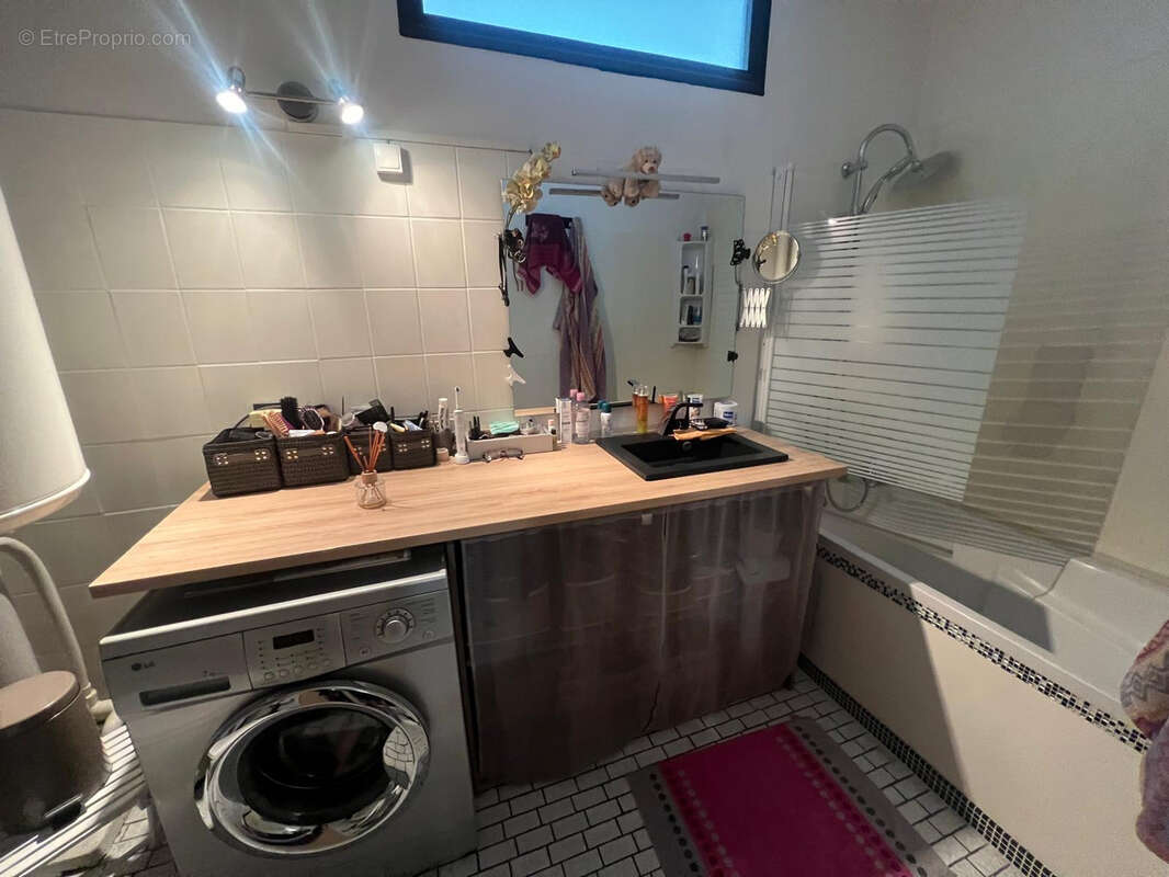 Appartement à CARRIERES-SUR-SEINE