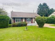 Maison à CHATEAUNEUF-EN-THYMERAIS