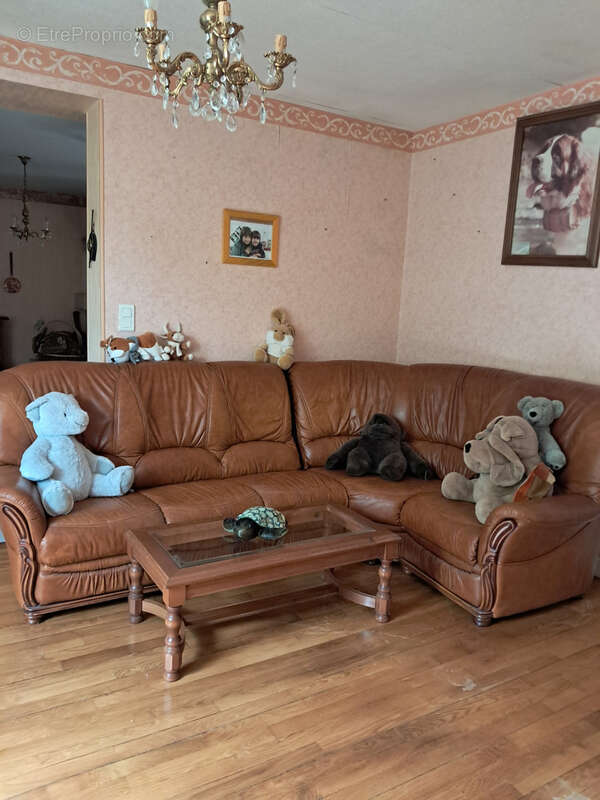 Maison à ARNAC-POMPADOUR