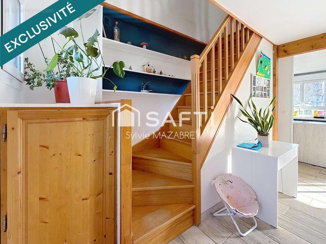 Photo 4 - Maison à VILLENEUVE-LA-GUYARD