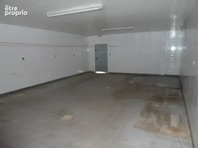 Commerce 863 m² à Proville  - photo 9