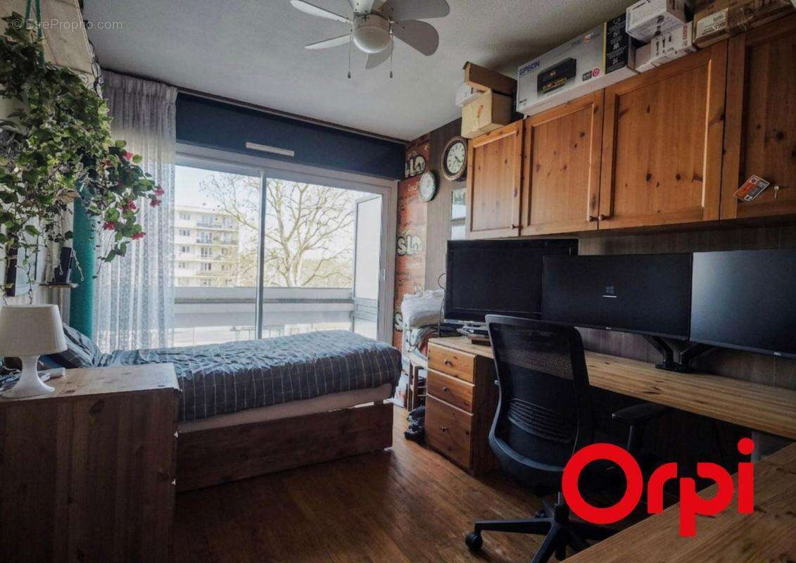 Appartement à LYON-8E