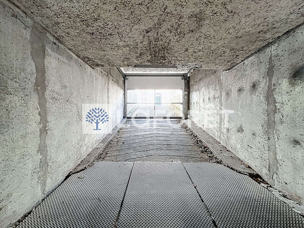 Parking à BRESSUIRE