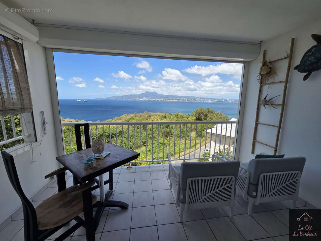 Appartement à LES TROIS-ILETS