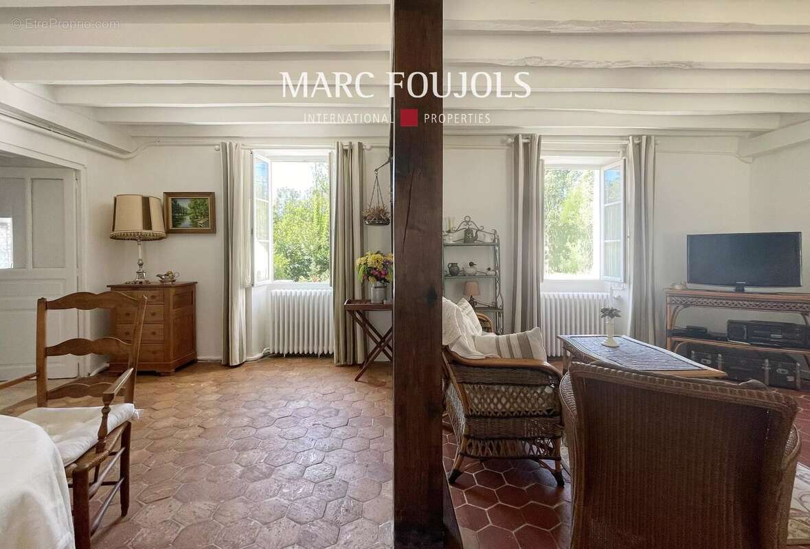 Maison à FONTAINEBLEAU