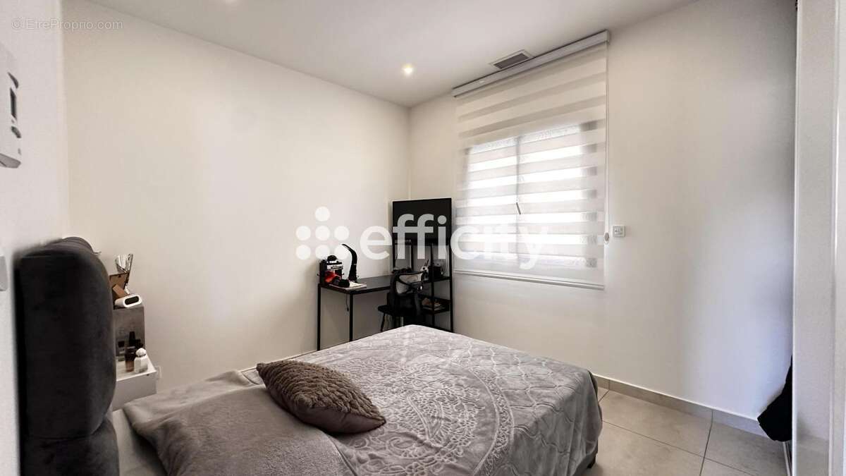 Maison à PIERRELATTE