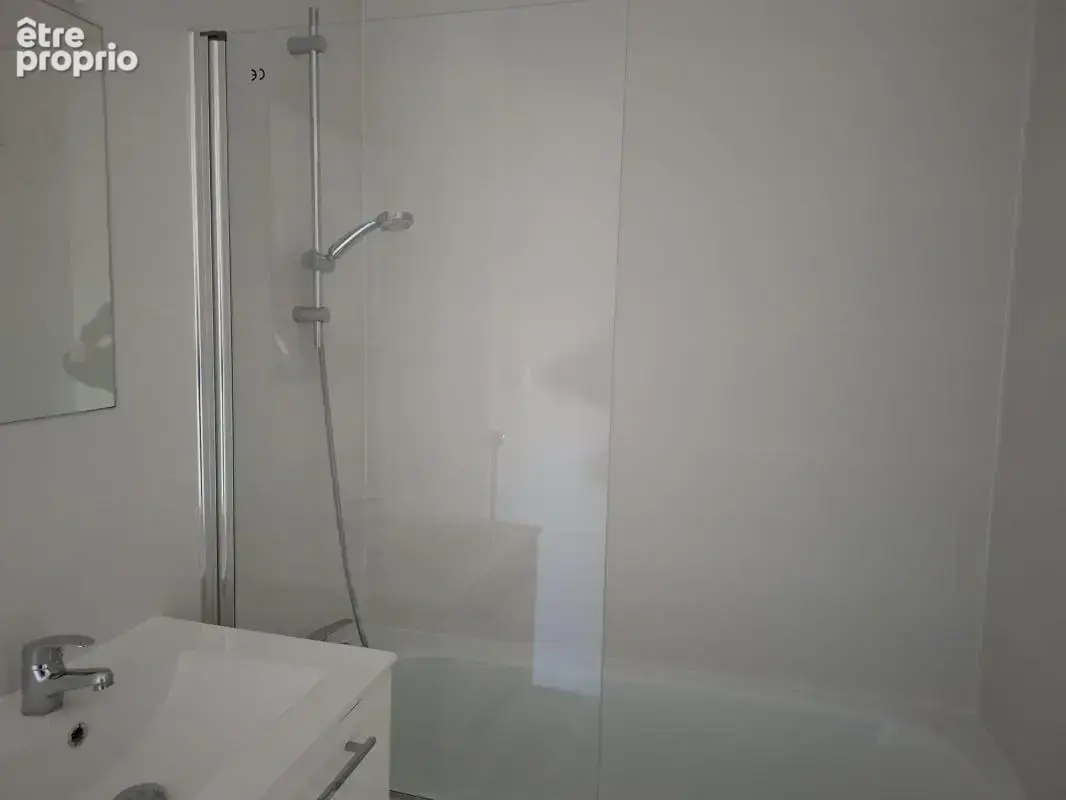 Trappes centre – appartement t5 rénové avec balcon – proche gare - photo 10