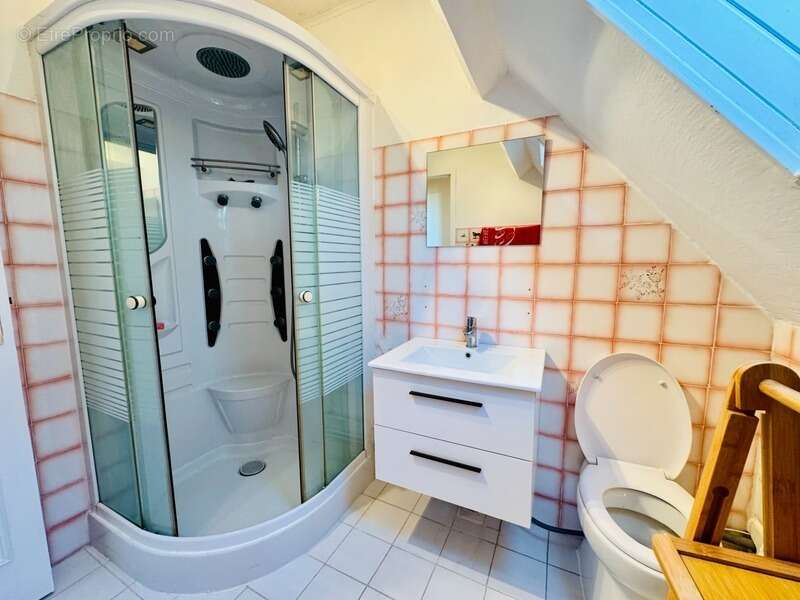 Maison à SAINT-SEURIN-SUR-L'ISLE