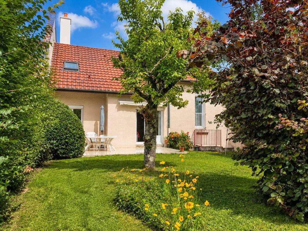 Maison à AHUY