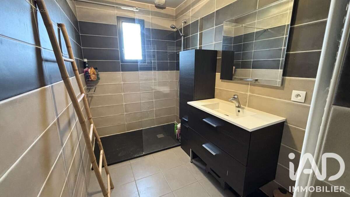 Maison 106 m² à Bidon  - photo 9