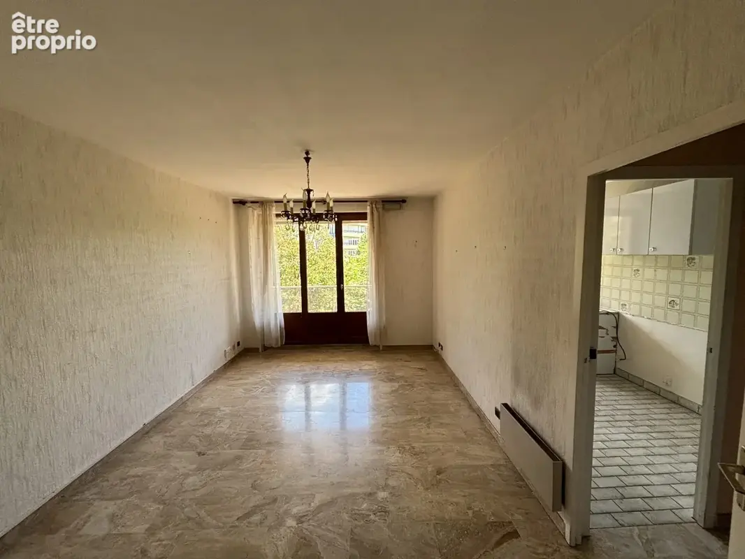 Appartement 2 pièces 52 m² à vendre à Saint-Etienne (42000) - photo 5