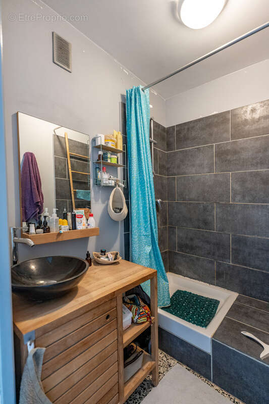 Appartement à MARSEILLE-9E