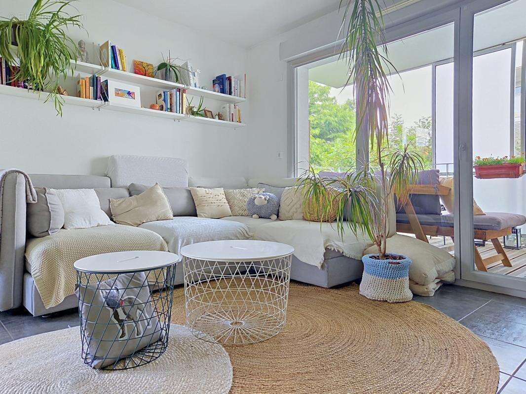 Appartement à VENISSIEUX