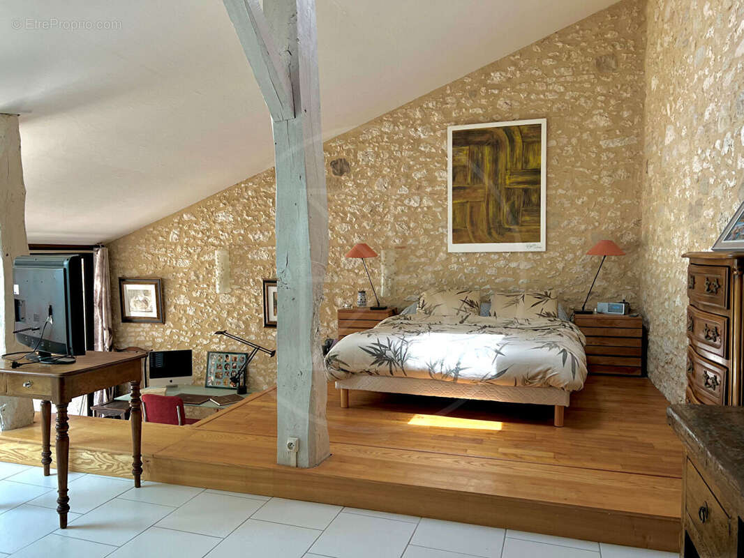 Maison à DURAS
