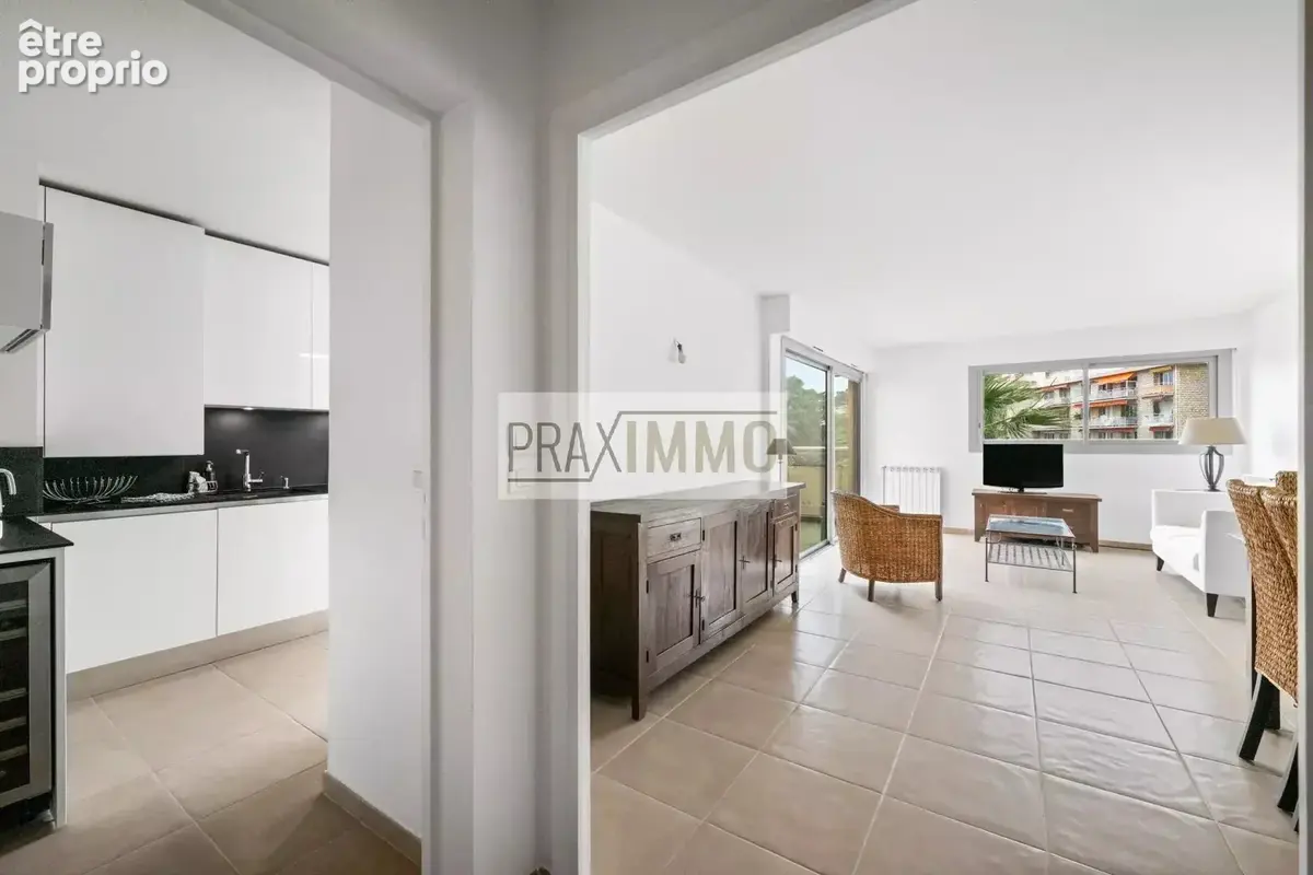 Appartement 82 m² à Nice  - photo 4