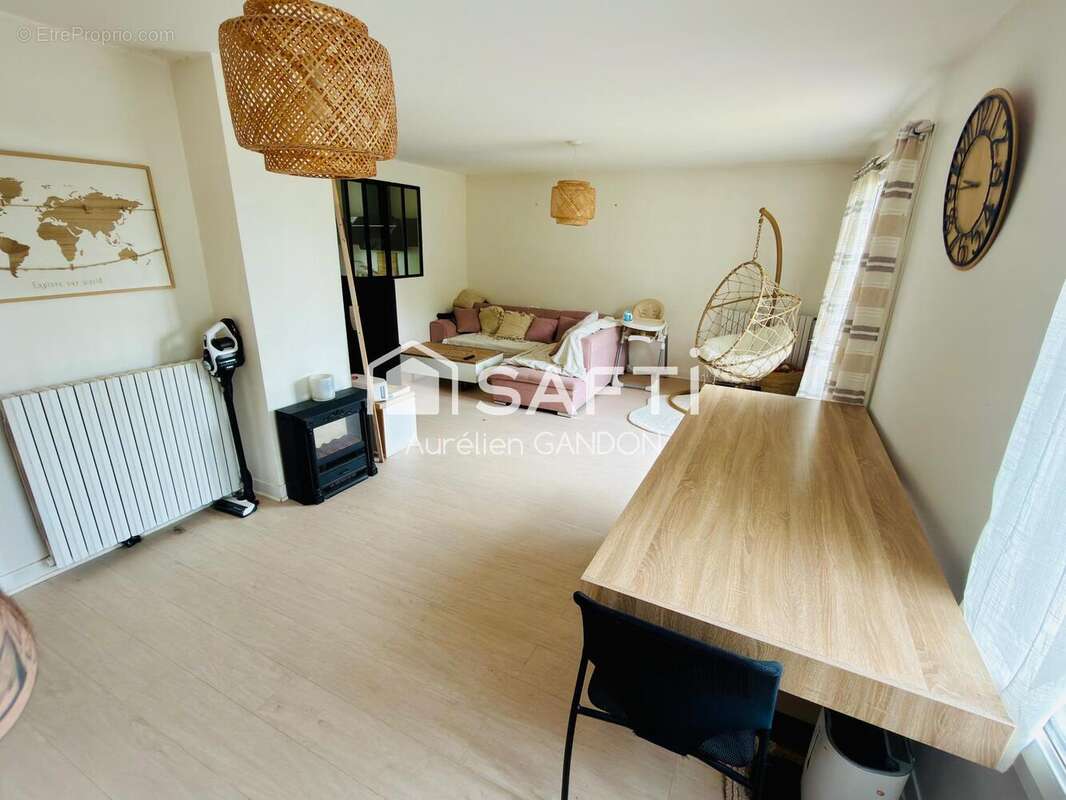 Photo 3 - Maison à JOIGNY