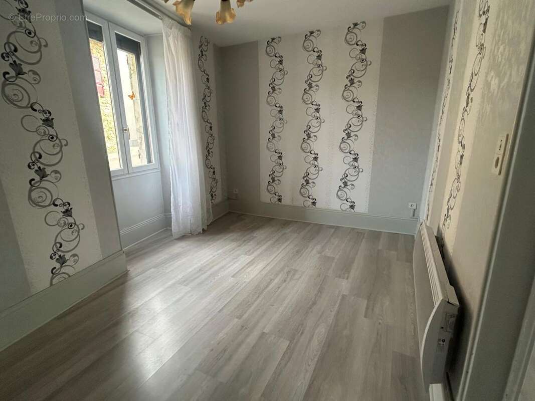 Maison à LEUVRIGNY