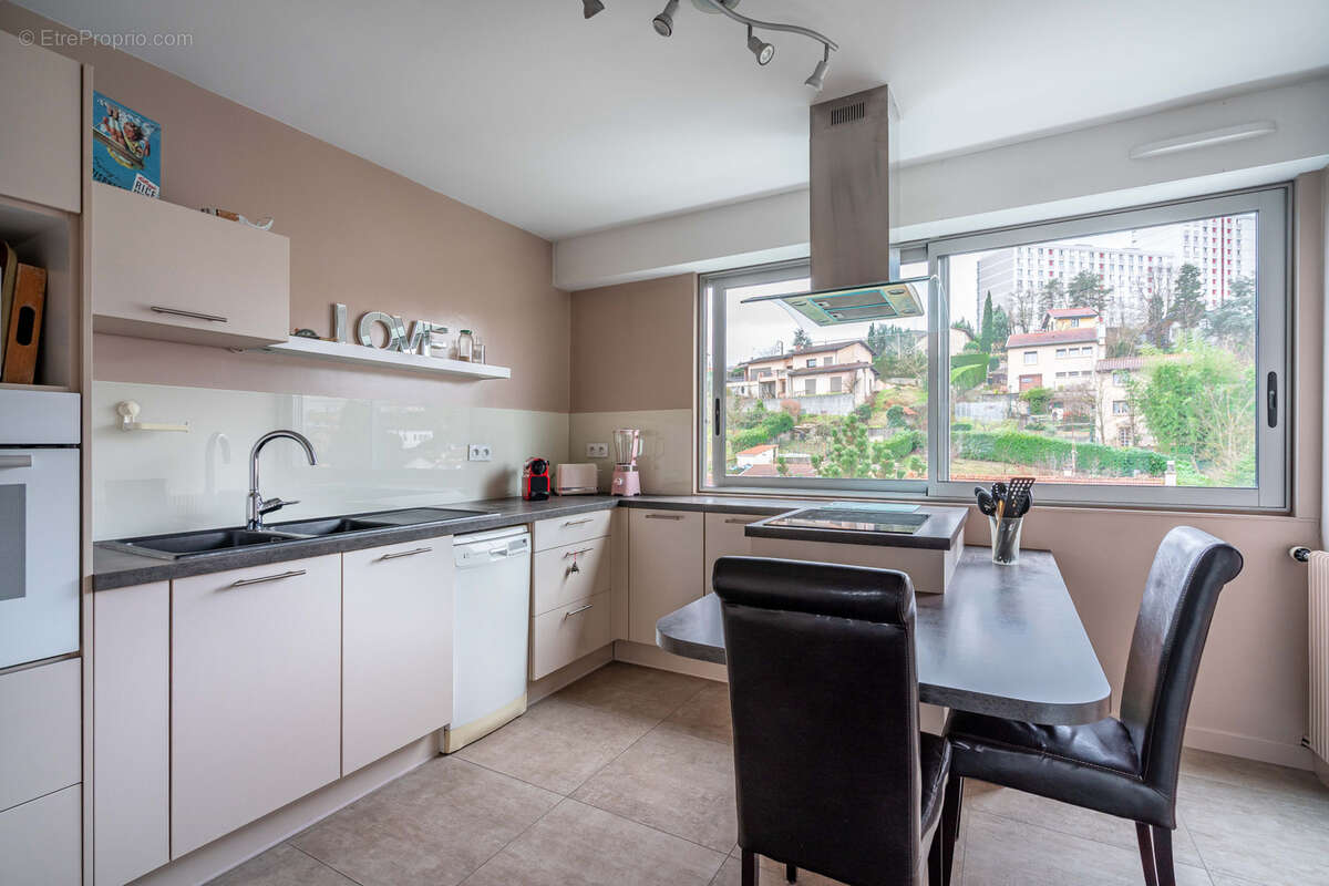 Appartement à CALUIRE-ET-CUIRE