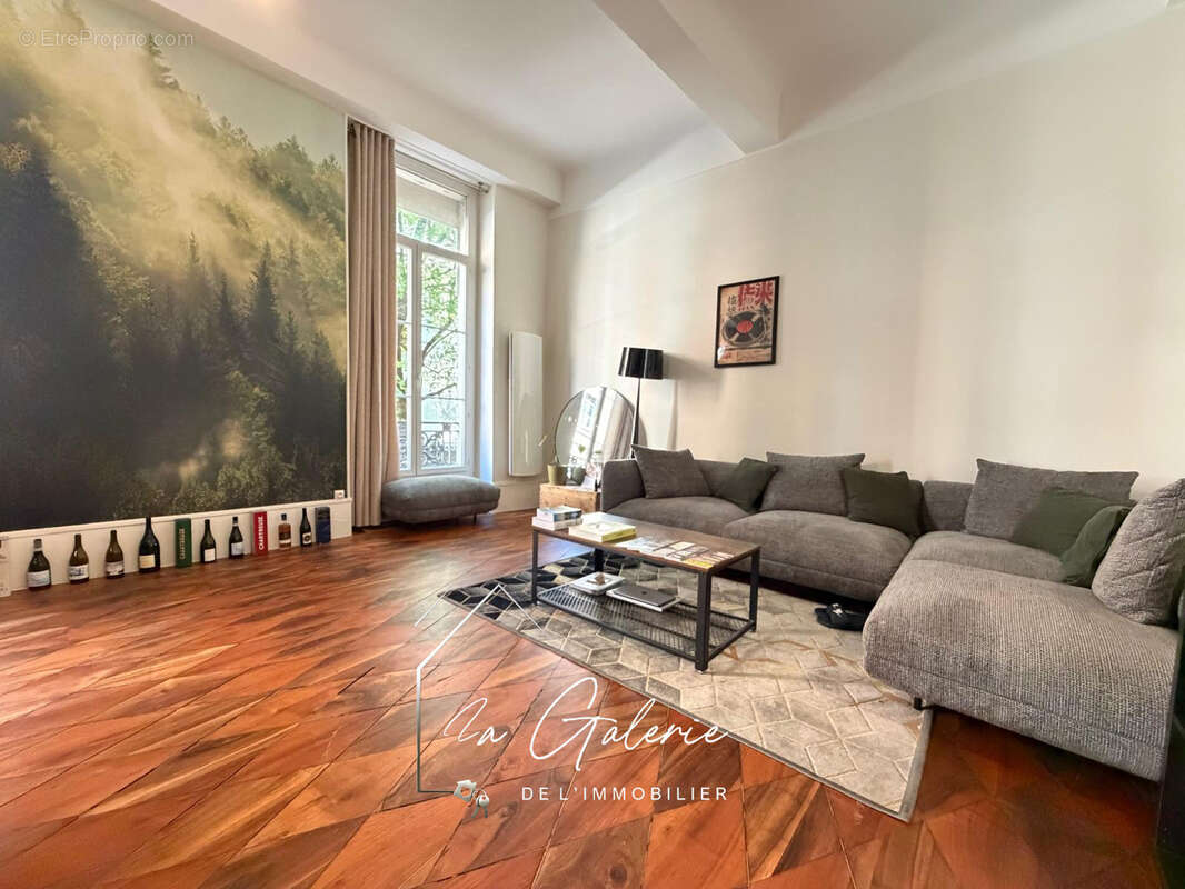 Magnifique appartement renove en hyper centre de grenoble - photo 5
