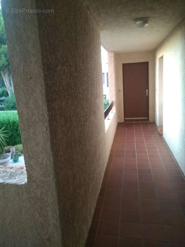 Appartement à LA LONDE-LES-MAURES