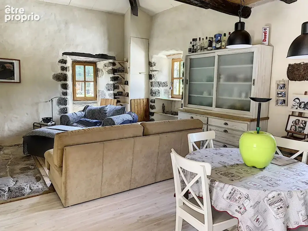 Une bastide du 16ème siècle rénovée de 260 m2 hab., aménagée en 2 logements et annexes, cour intérieure, pisci - photo 14
