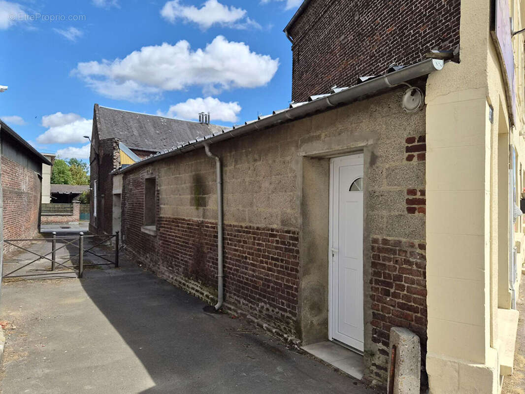 Local commercial Origny Sainte Benoite 1 pièce(s) 44 m2 - photo 2