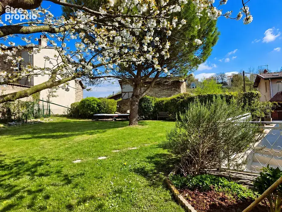 Vienne Guillemottes – Maison 6 Chambres – Terrain 808 M² - photo 5