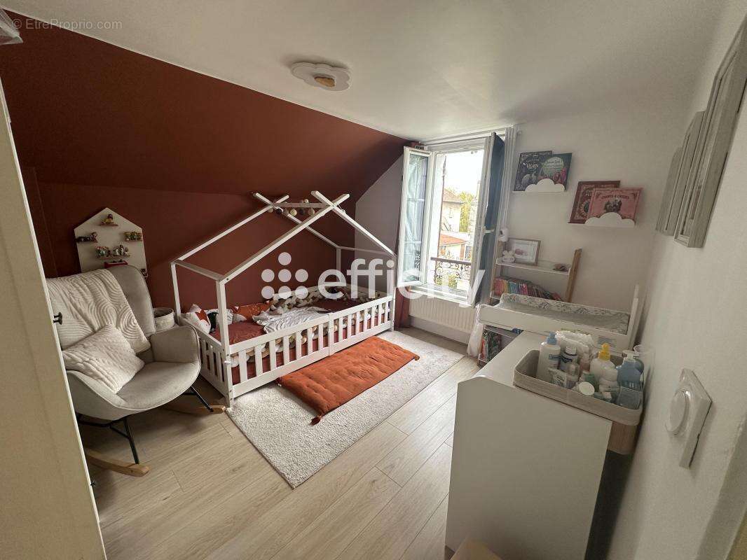 Maison à CREPY-EN-VALOIS