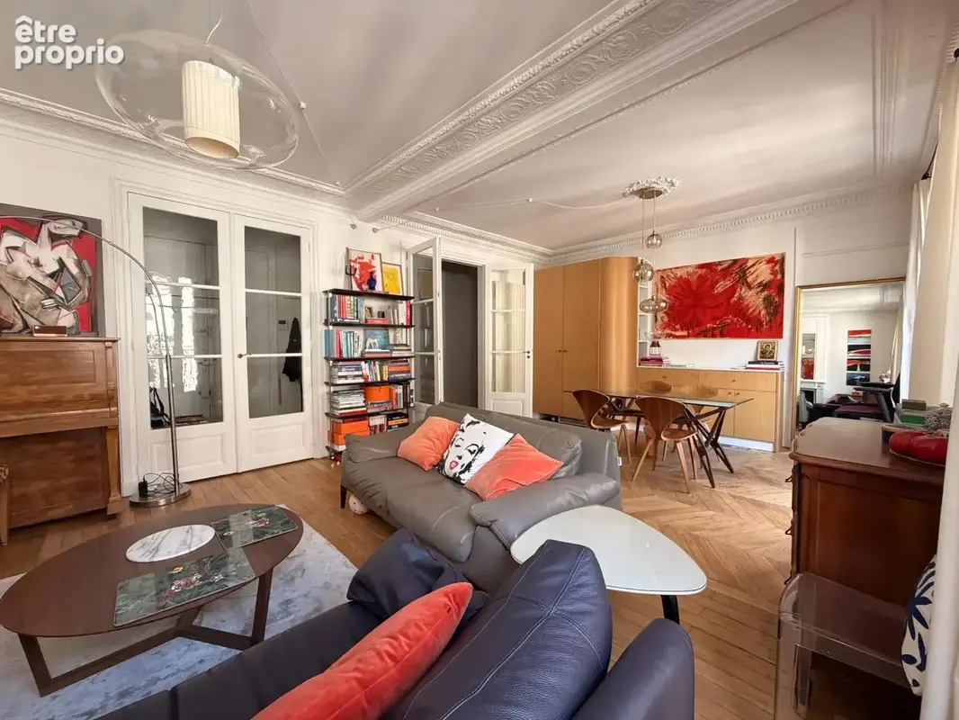 Appartement 4 pièces 93 m² à vendre à Paris-7e (75007) - photo 2