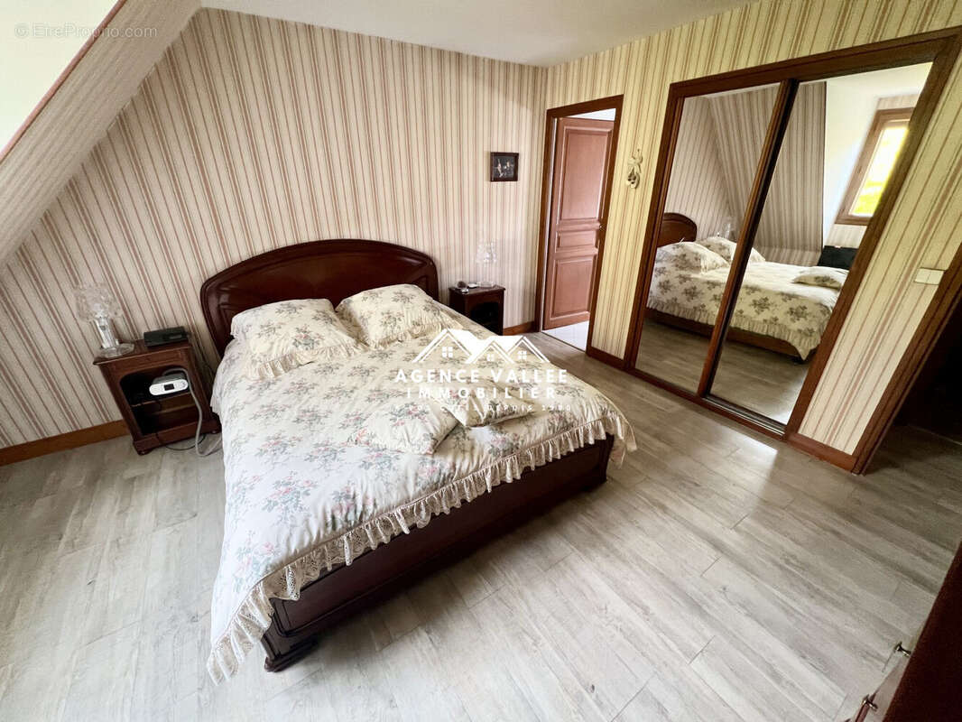 Maison à SAINT-GERMAIN-LES-CORBEIL