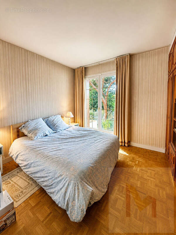 Maison familiale sur terrain de 873 m² - photo 12