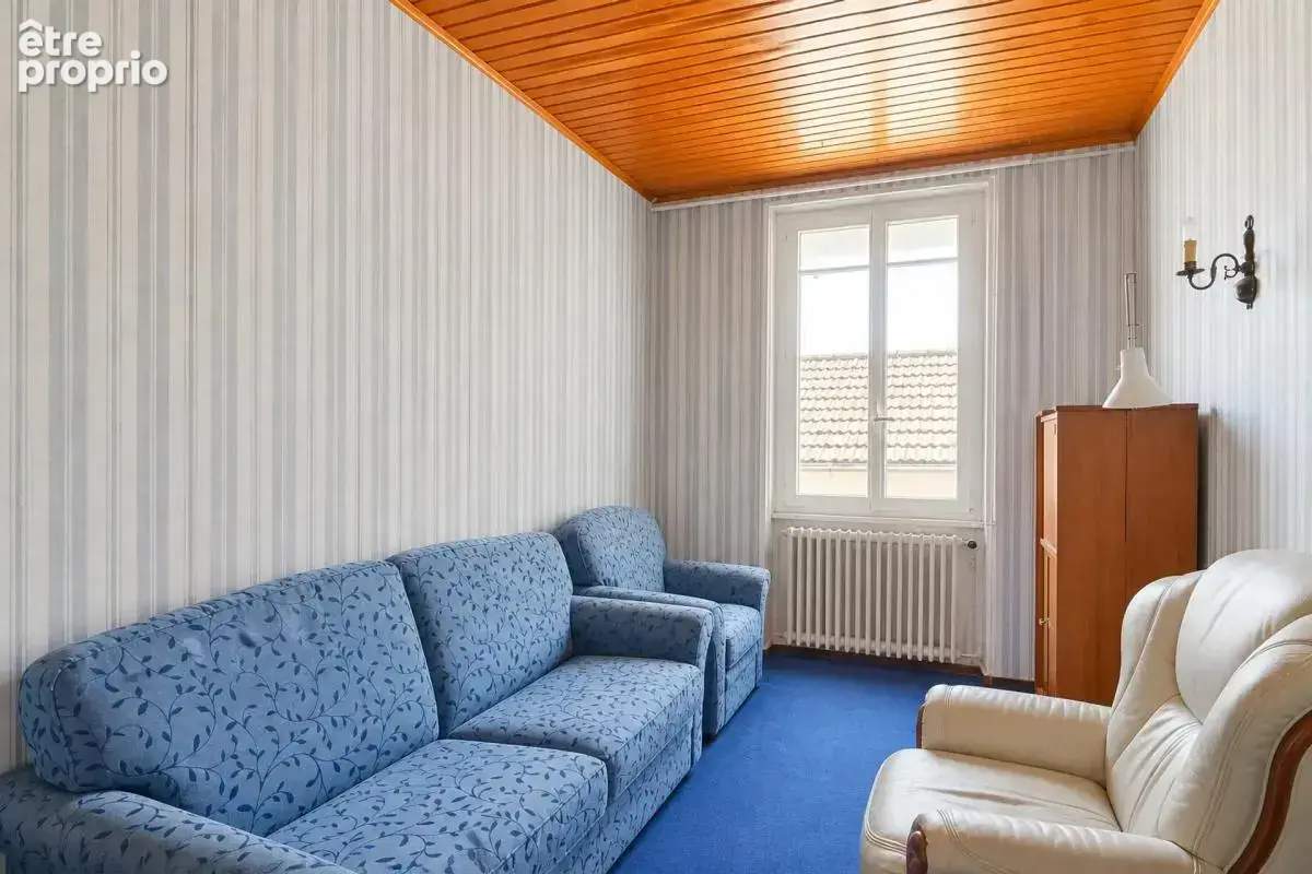 Immeuble de 9 pièces de 250 m² à Bessèges - photo 6