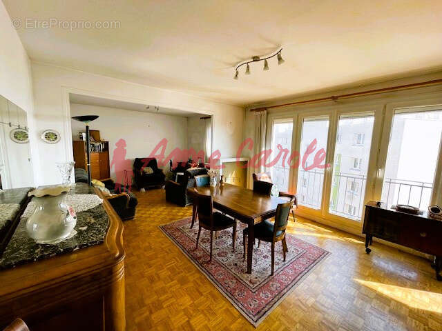 Appartement à NOGENT-SUR-MARNE