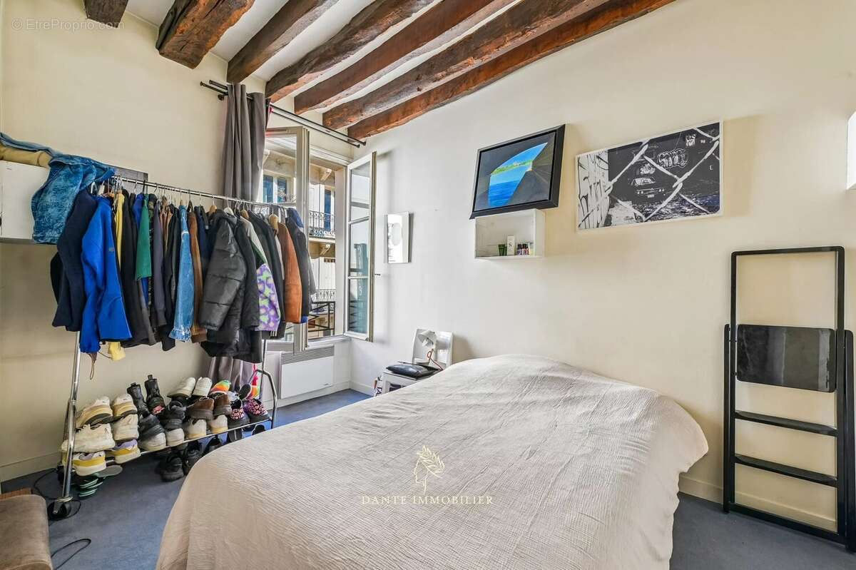 Appartement à PARIS-6E