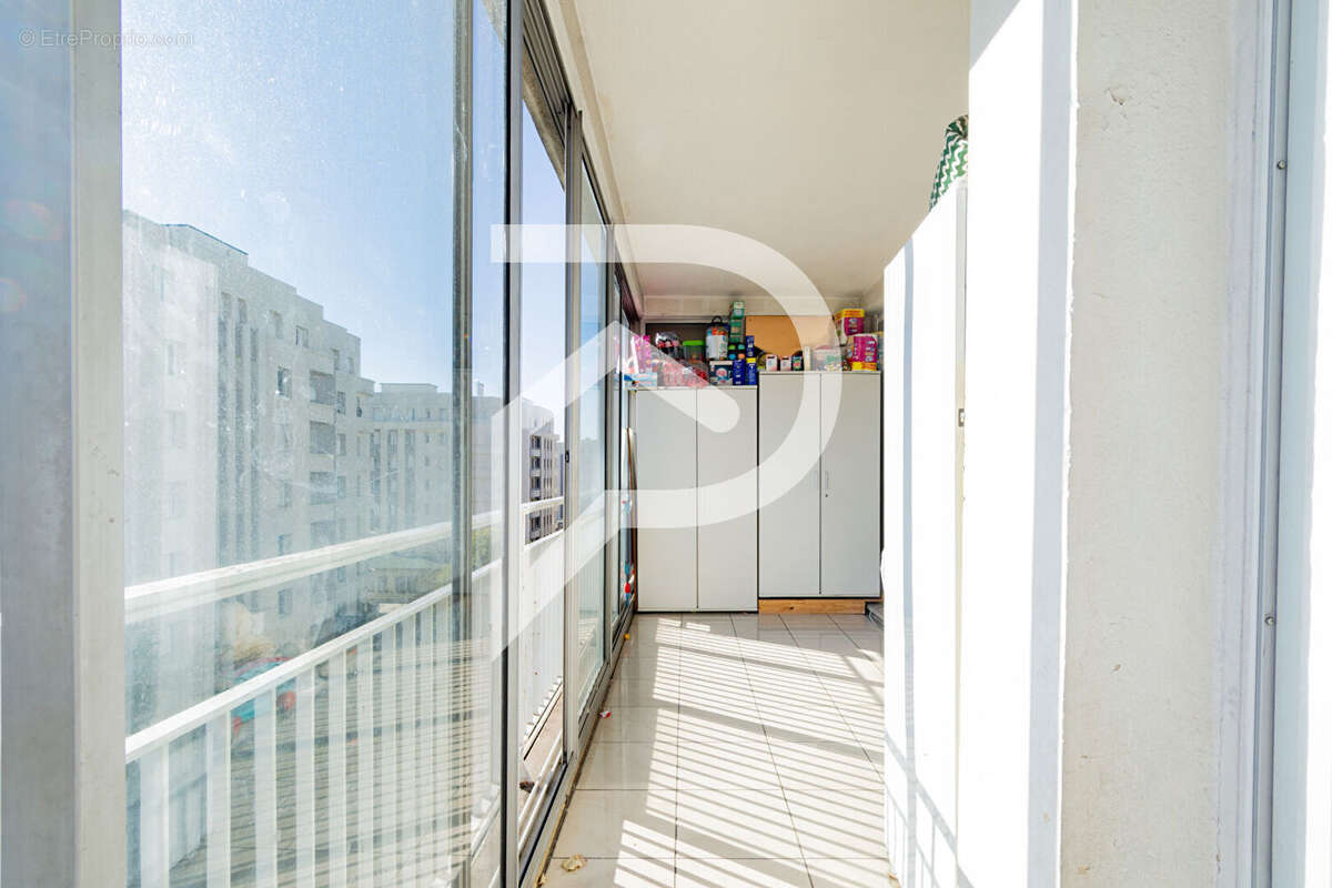 Appartement à MARSEILLE-8E