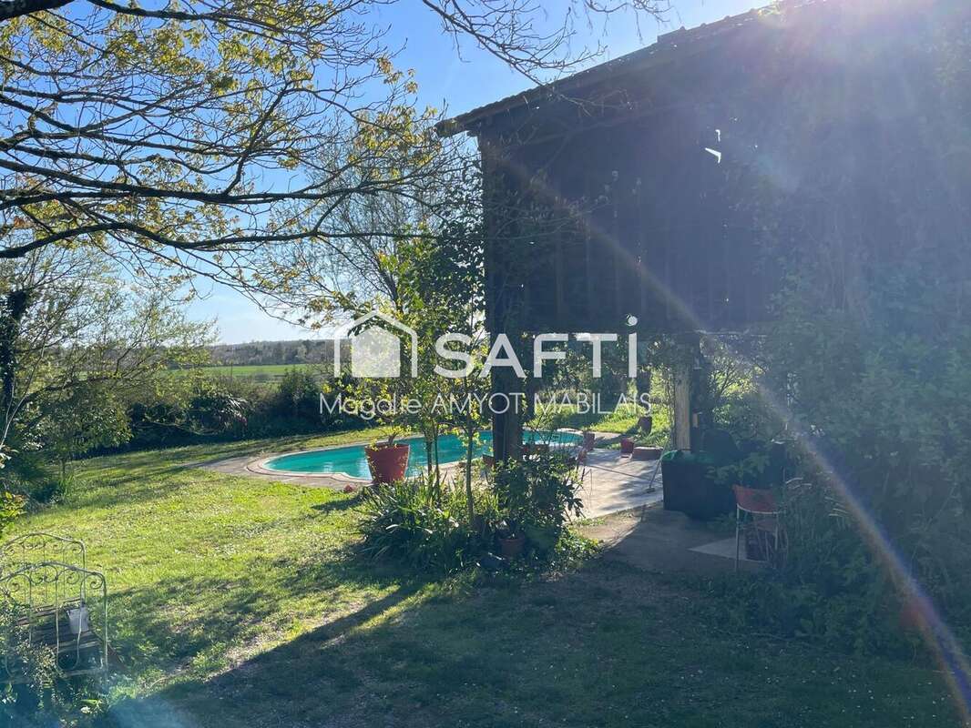 Photo 8 - Maison à BARBEZIEUX-SAINT-HILAIRE