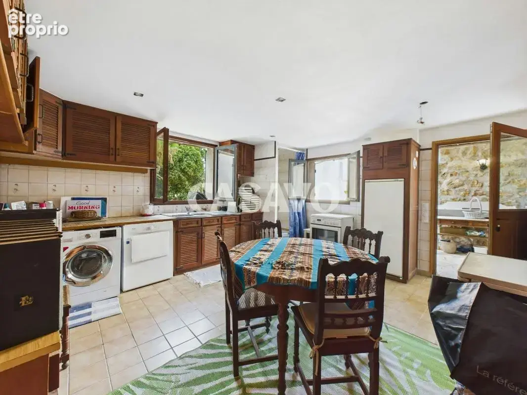 Vente Maison 6 pièces de 226m² - 95410 Groslay - photo 7