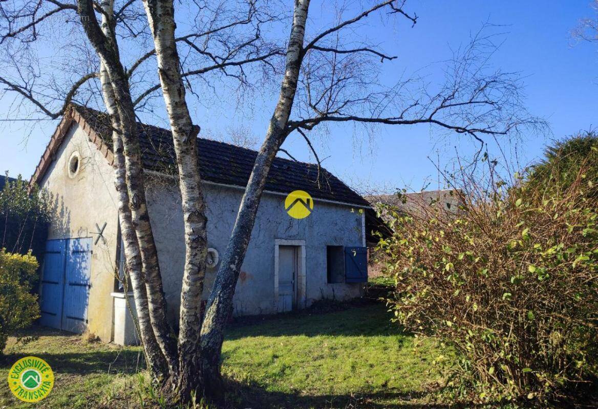 Maison à SAINT-MARTIN-D&#039;AUXIGNY