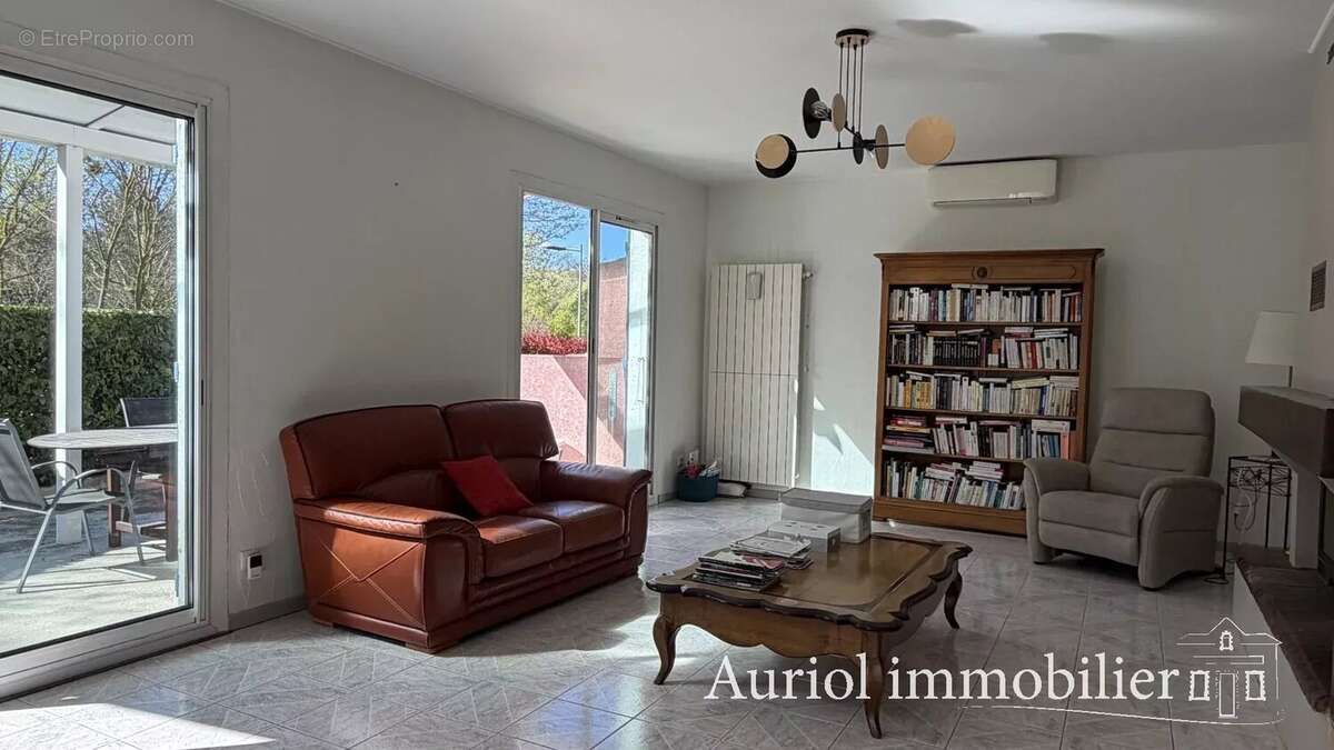 Maison à AURIOL