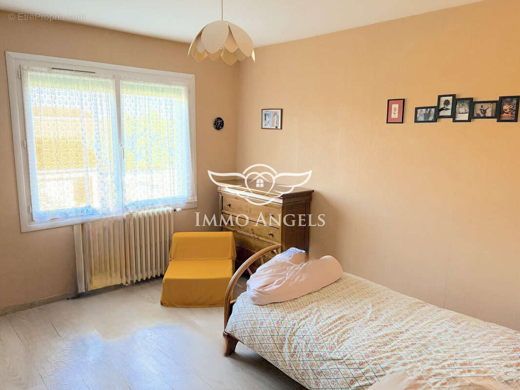 Maison à SAINT-GEORGES-DE-DIDONNE