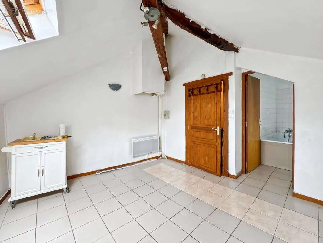 Appartement T1 – Opportunité  – Centre de Tarascon-sur-Ariège - photo 7